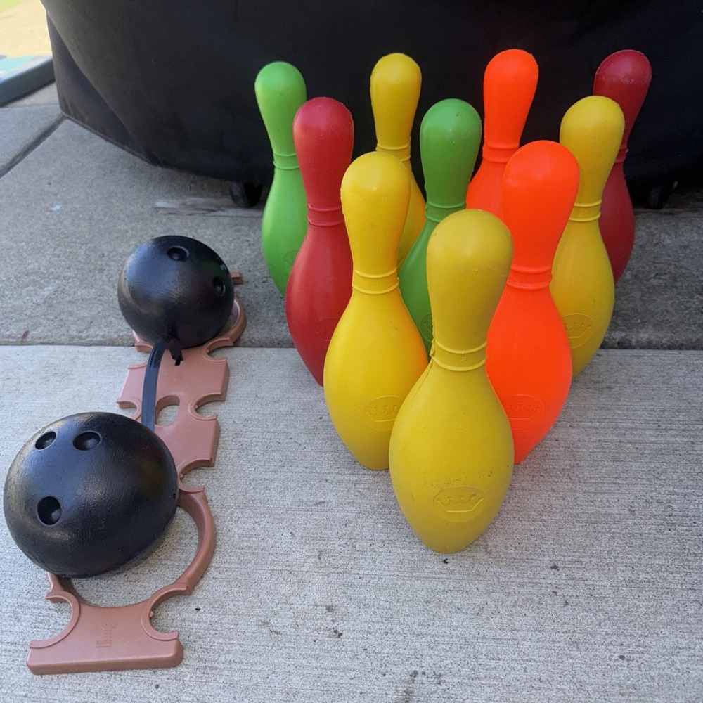 Vintage RARE Empire Crown Bowling Set - Pins Balls and Holder! Made‎ IN U.S.A